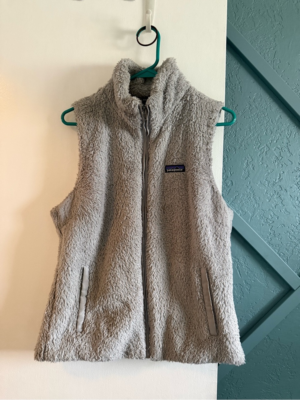 Patagonia Light Gray Sherpa Fleece Vest